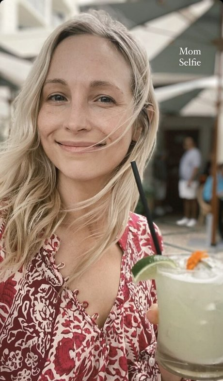 Candice King model pretty photos