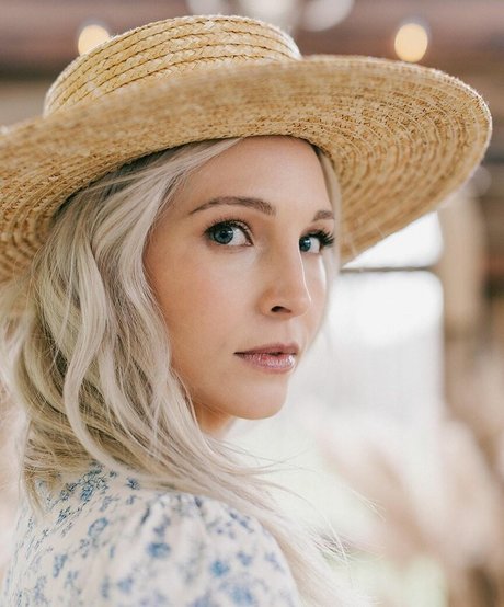 Candice King perfect star galleries