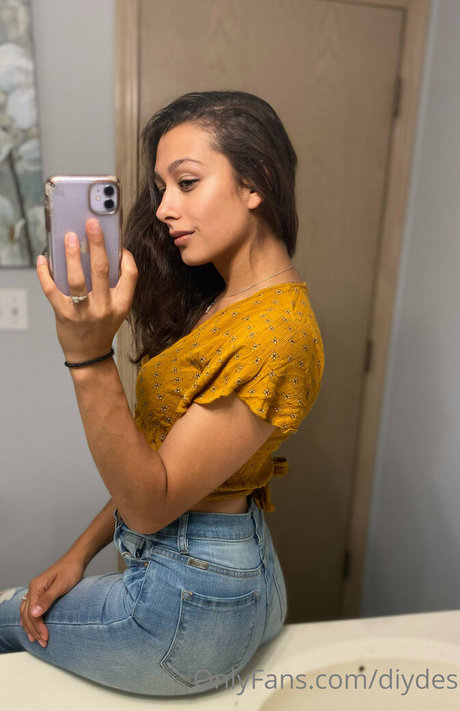 diydes erotic pornstar gallery