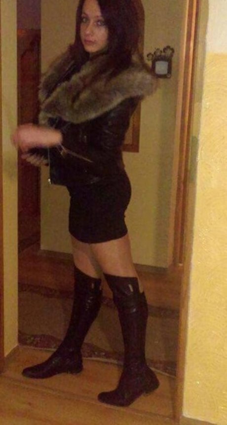 Gabriele Oliveira pornstar nude gallery