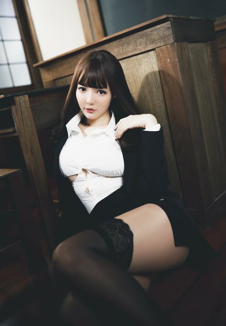 Ying Tze star adult picture