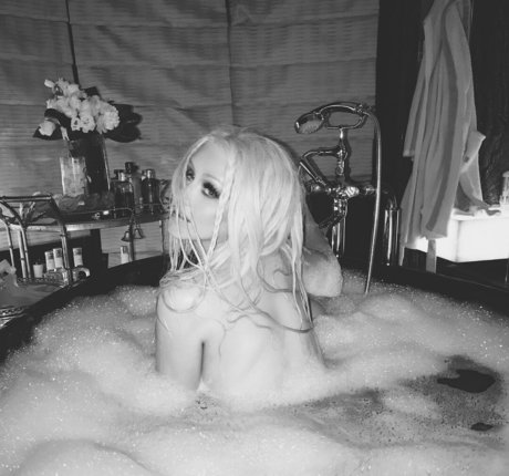 Christina Aguilera pornstar art image