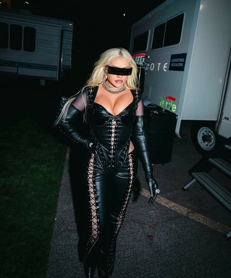 Christina Aguilera model porn photos