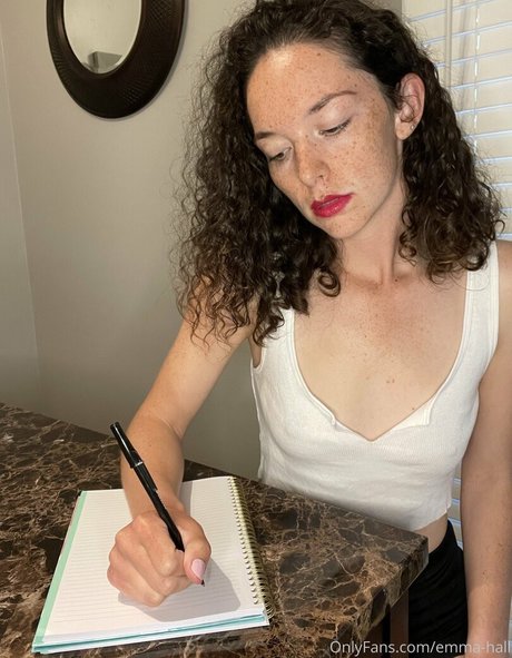 Emma Hall model beautiful pics