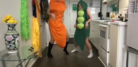 littlesugarpea pornstar beautiful img