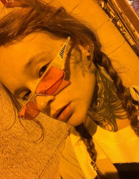 gingerxsweetness nice model image