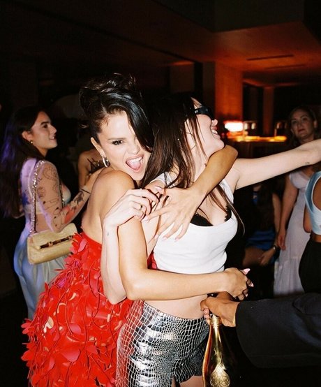 Selena Gomez beautiful actress gallery