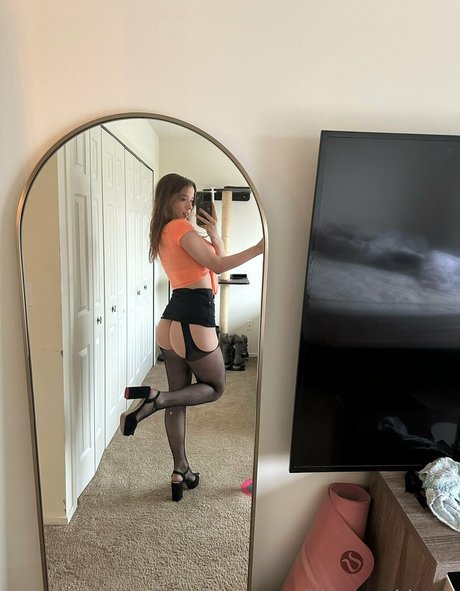 lilvegankitten sex star photo