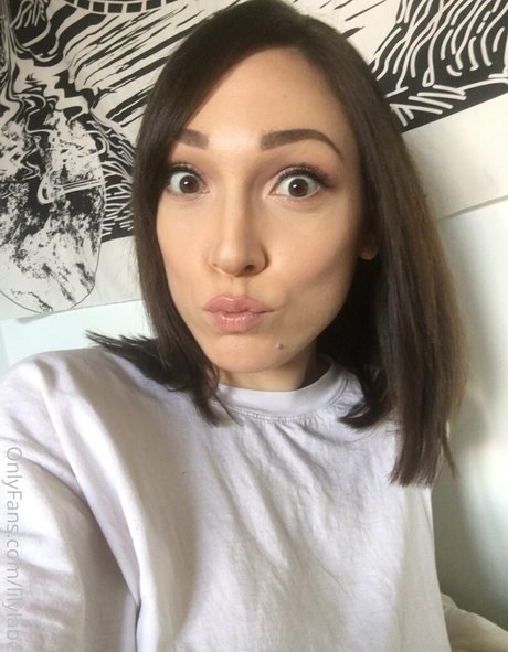 lilylabeau model perfect archive