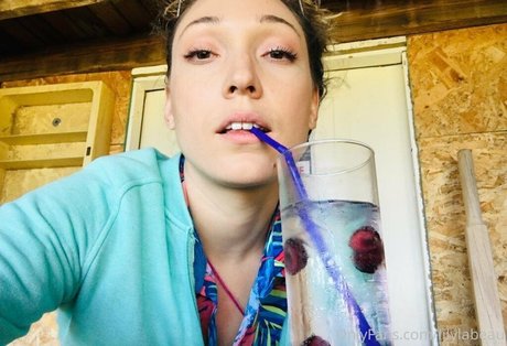 lilylabeau Profile Photo