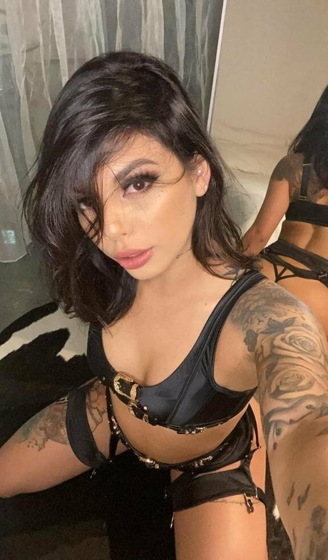 gvalentinaxxx nude pornstar image