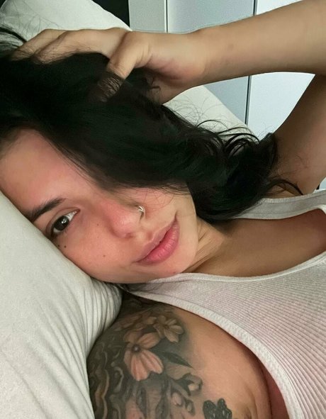 gvalentinaxxx hot actress gallery