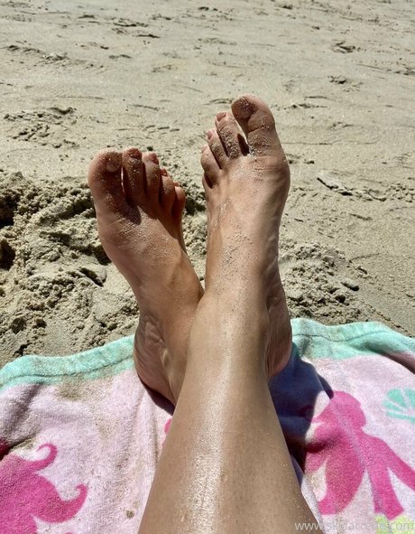 skylarrene naked pornstar pictures