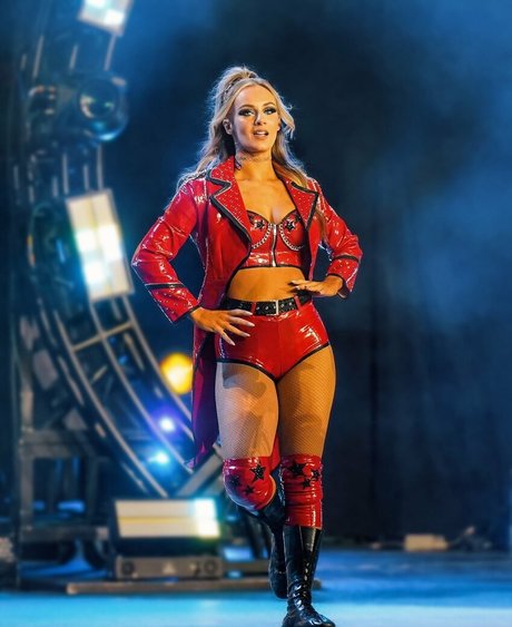 Anna Jay pornographic model pictures