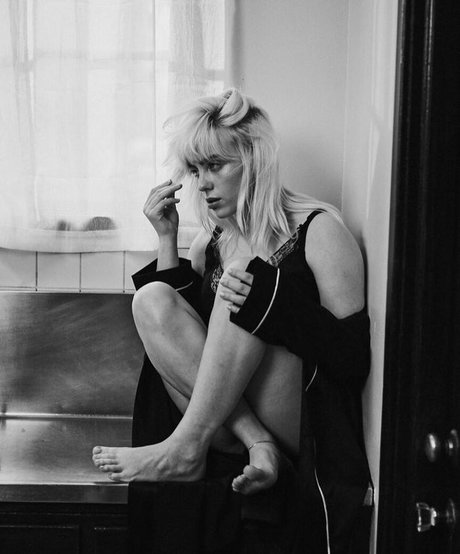 Billie Eilish sexy star images