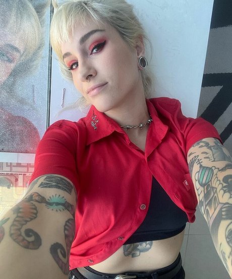 Mariana Ayres art pornstar pic