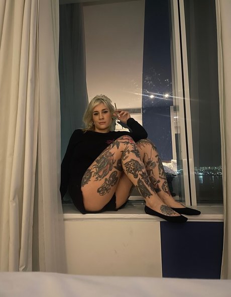 skinny milf onlyfans art naked archive