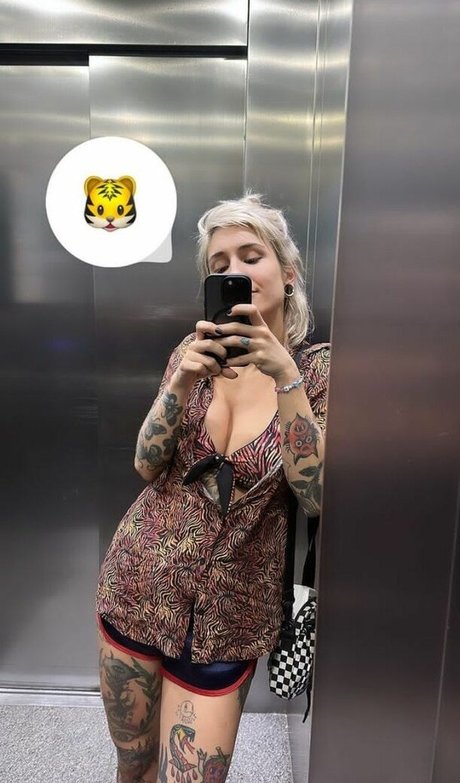 pool fuck onlyfans top pics