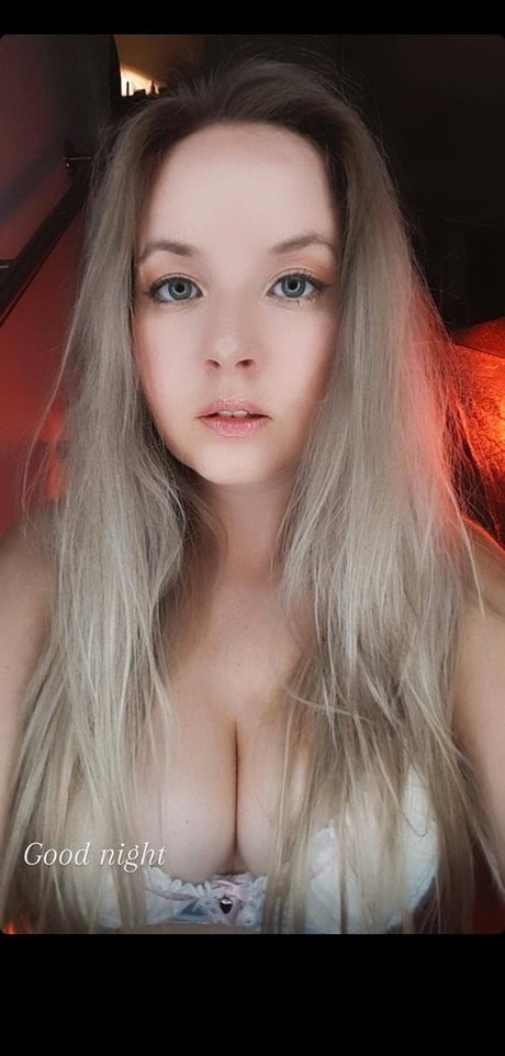 Valeriya ASMR nude actress gallery