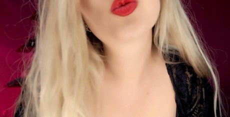 milf wife onlyfans art nude archive