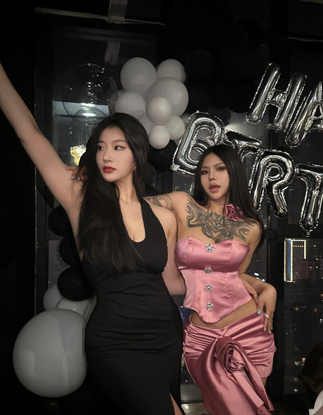 latina feet onlyfans sexy images