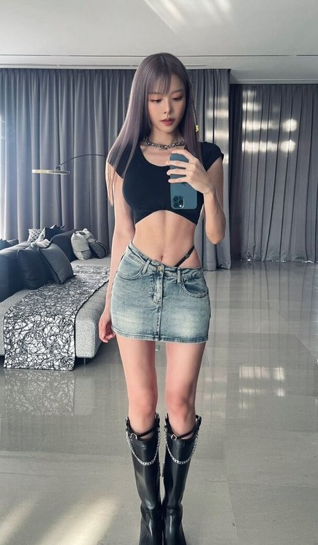 cathrynli model erotic archive