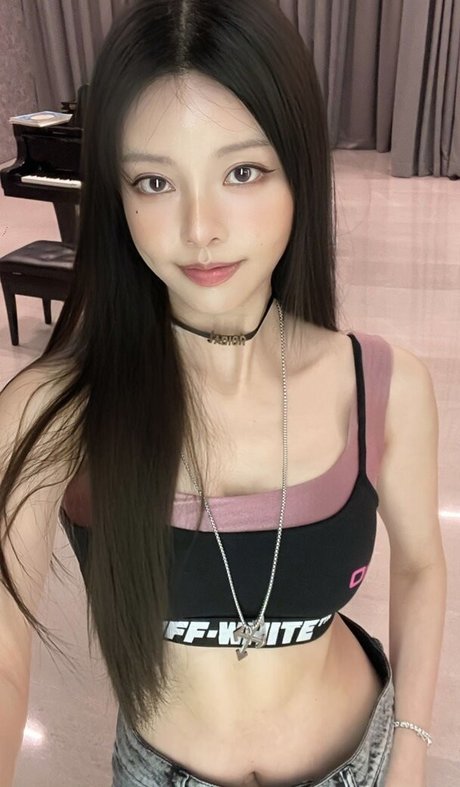 bbw lesbian onlyfans pretty picture