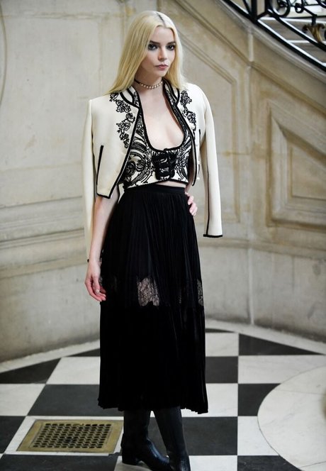 asian bbw onlyfans sex pics