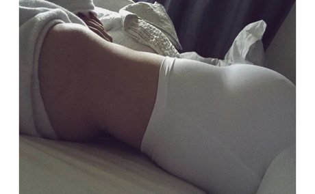 asian blonde onlyfans perfect pics