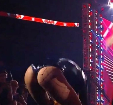 brunette milf onlyfans best images