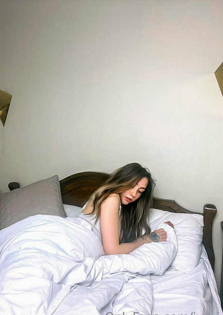 hairy legs onlyfans nice picture