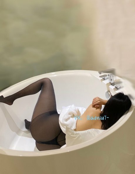 european onlyfans art naked photos