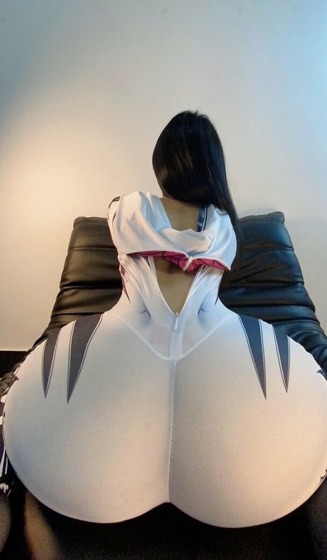 QiaoniuTT pornstar nude image