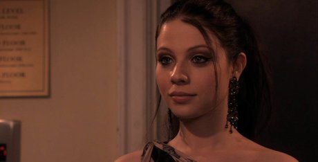 Michelle Trachtenberg art model galleries