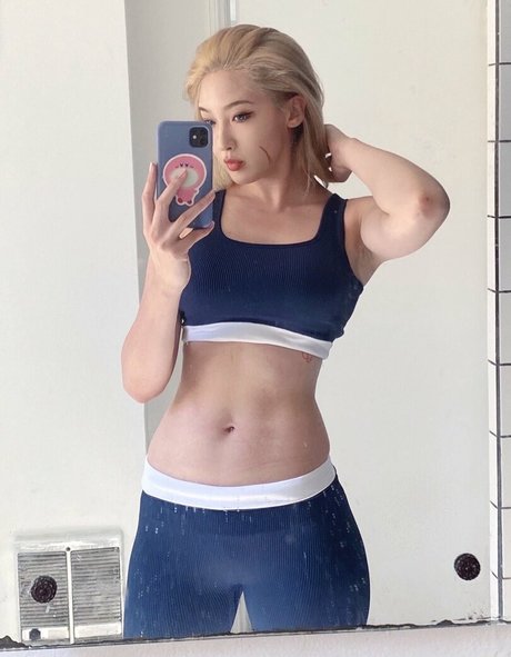 Caytie Cosplay exclusive star pictures