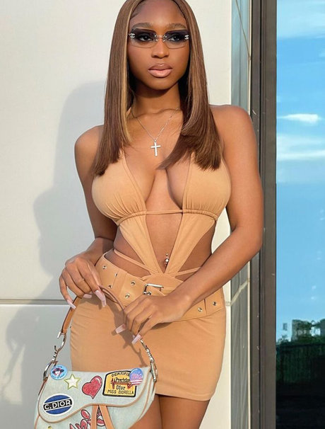 interracial threesome onlyfans beautiful nude photo