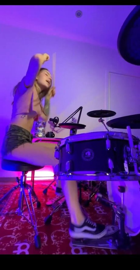 Kristina Rybalchenko star art photo