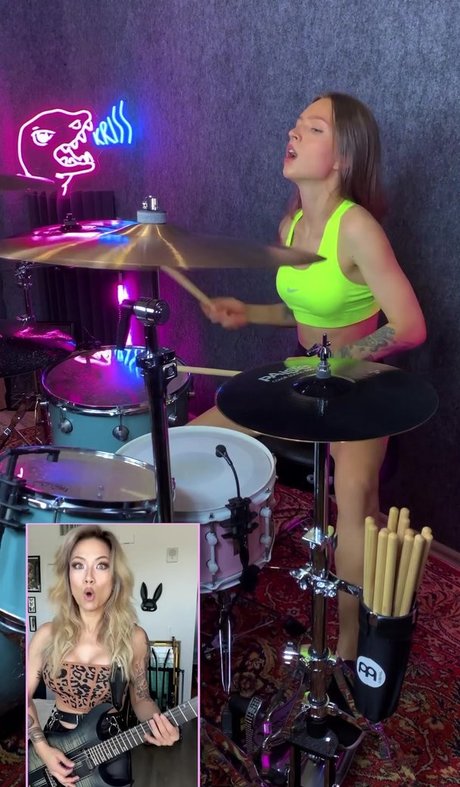 japanese milf onlyfans exclusive img