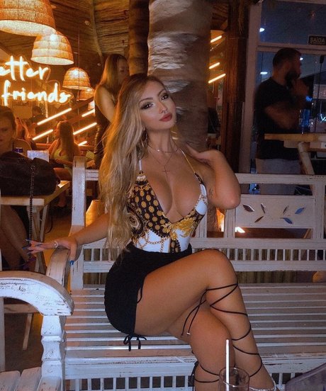 pov milf onlyfans adult photos