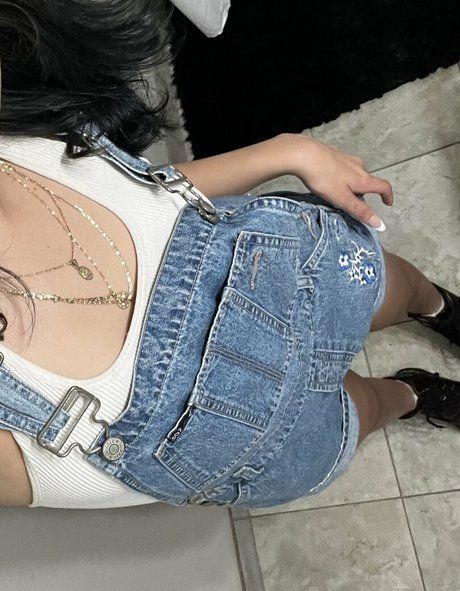 Erotiicaaa xxx actress gallery