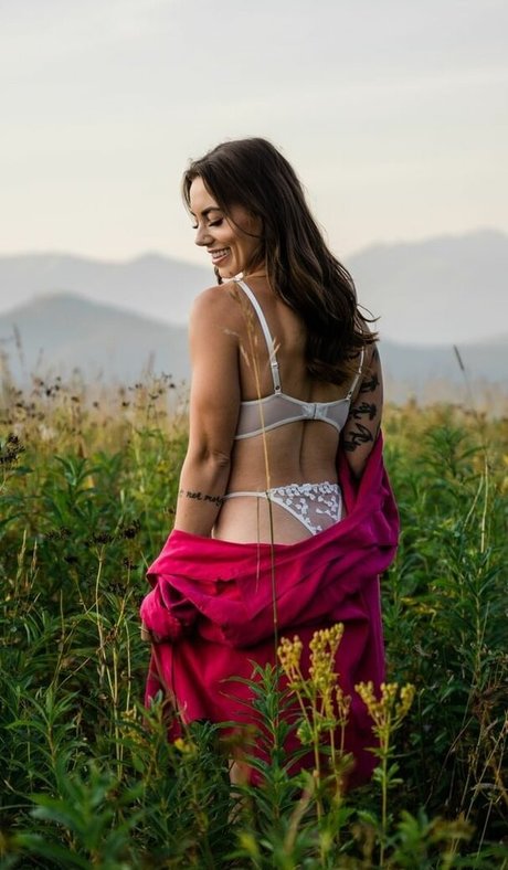 Maddison Noel star pictures