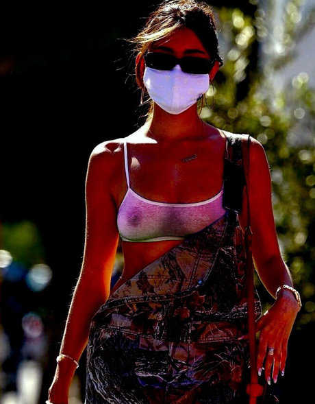 milf tits onlyfans pornographic image