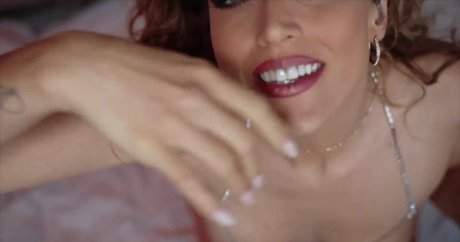 Gina Carla hot star picture