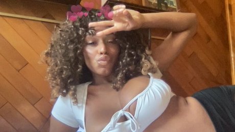 cute ebony onlyfans free picture