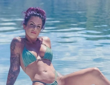 Philllybabyy beautiful pornstar pic