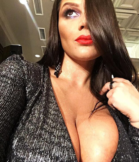 sexy brunette onlyfans hot sex gallery