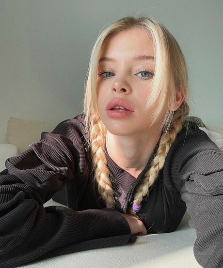 pregnant asian onlyfans hot sexy pics