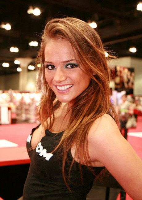 famous femboy onlyfans perfect img