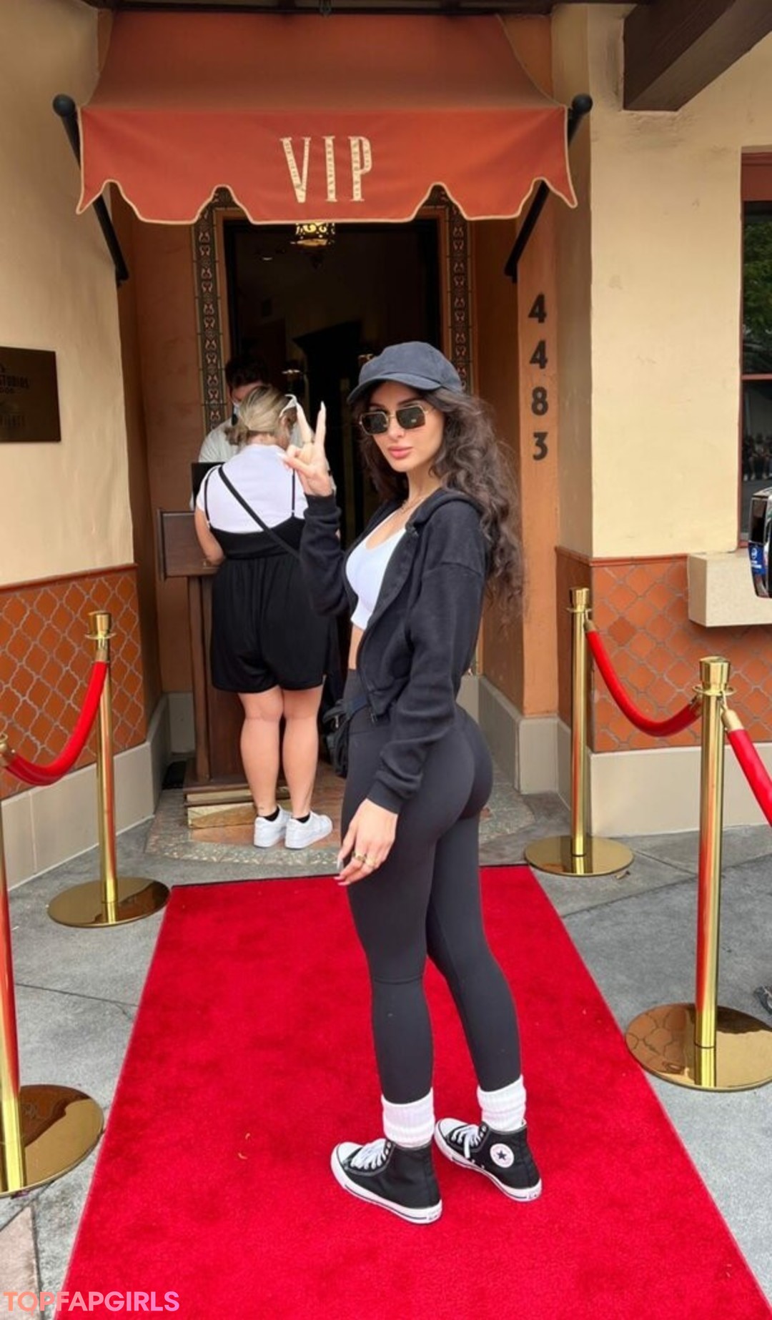 Sssniperwolf model pretty pic