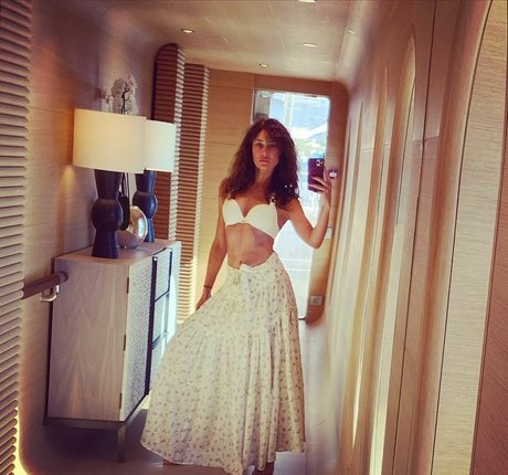 Olga Kurylenko nice actress archive